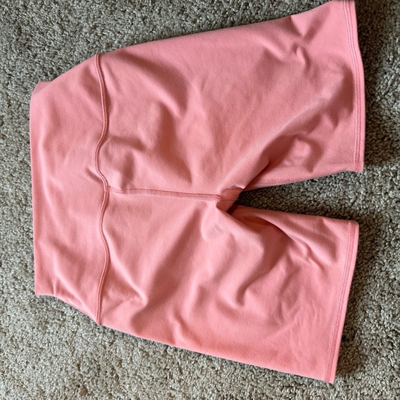 ALO Yoga Pink Bike Shorts - Picture 2 of 6